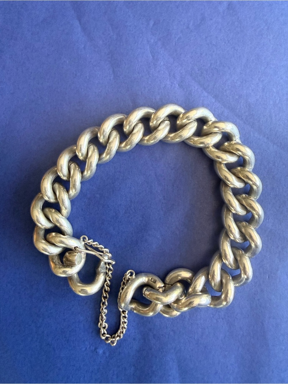 Sterling Silver vintage Polish curb link bracelet weighing 115g from 1980 - Picture 9 of 10